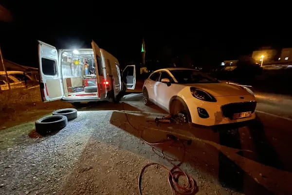 MANAVGAT OTO LASTİK MOBİL YOL YARDIM LASTİK TAMİR 7/24 - Resim 18