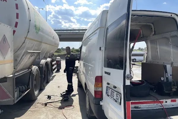 MANAVGAT OTO LASTİK MOBİL YOL YARDIM LASTİK TAMİR 7/24 - Resim 11