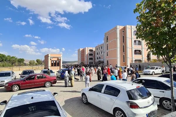 Altındağ Sultan Alparslan Ortaokulu - Resim 7