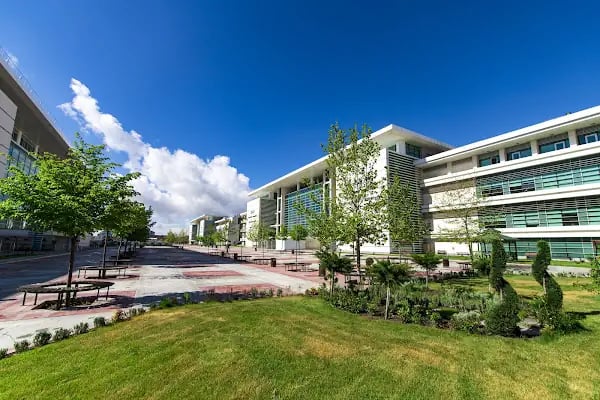 KTO Karatay Üniversitesi - Resim 3
