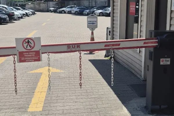 Sinanpaşa Otopark - Resim 9