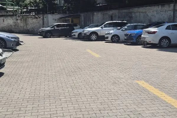 Sinanpaşa Otopark - Resim 13