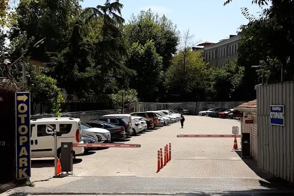 Sinanpaşa Otopark - Resim 15