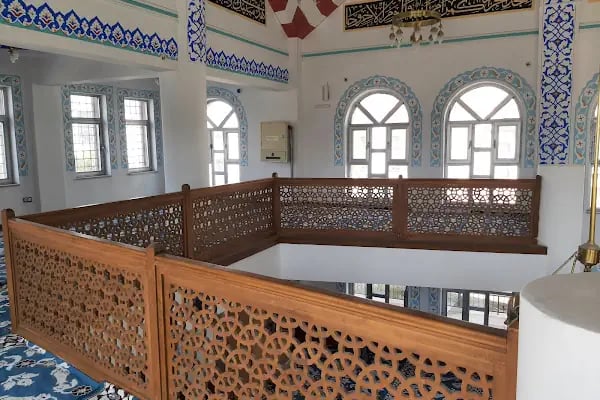 İvrindi Toki Cami - Resim 8