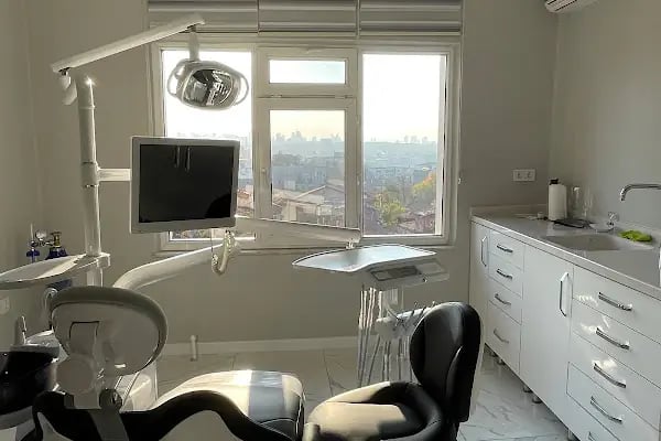 Diş Hekimi Durmuş Furkan Öz - Resim 1