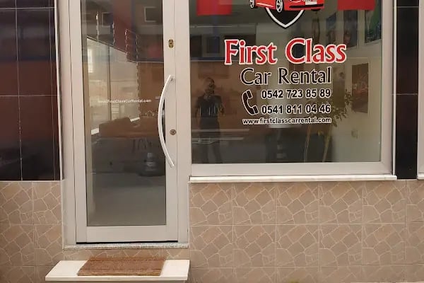 First Class Car Rental - Resim 15