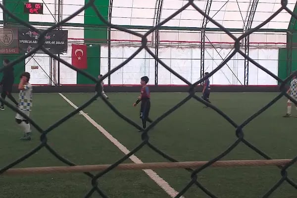On Numara Halısaha - Resim 3