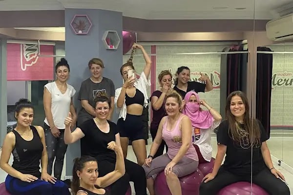 Madam Mermaid Pilates Studio - Resim 8