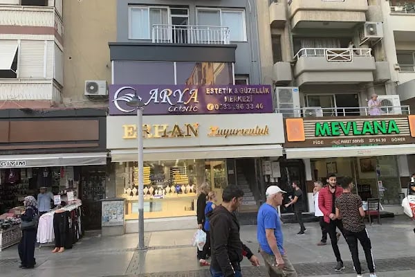 Arya Clinic | Medikal Cilt Bakımı - Resim 4