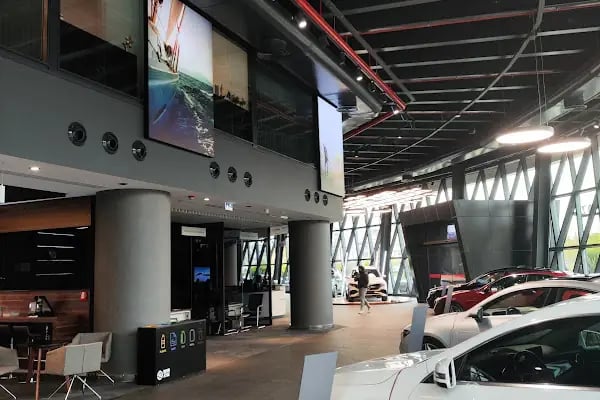 Mercedes Benz - Koluman Motorlu Araçlar Tic. Ve San. A. Ş. İpekyolu Şubesi - Resim 3