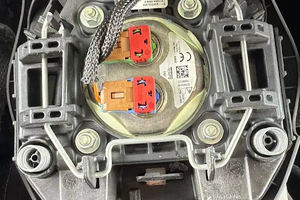 Mercedes Benz - Koluman Motorlu Araçlar Tic. Ve San. A. Ş. İpekyolu Şubesi - Resim 19