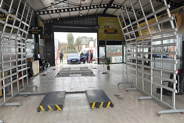 Mercedes Benz - Koluman Motorlu Araçlar Tic. Ve San. A. Ş. İpekyolu Şubesi - Resim 18