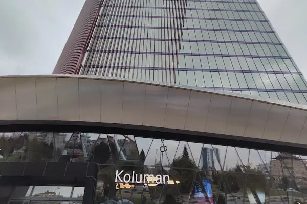 Mercedes Benz - Koluman Motorlu Araçlar Tic. Ve San. A. Ş. İpekyolu Şubesi - Resim 10