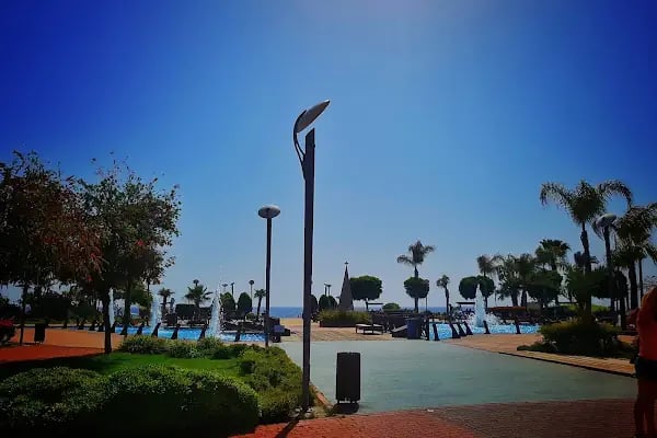 Abdurrahman Alaettinoğlu Parkı - Resim 17