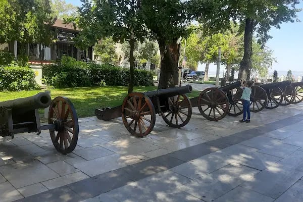 Orhan Gazi Türbesi - Resim 15