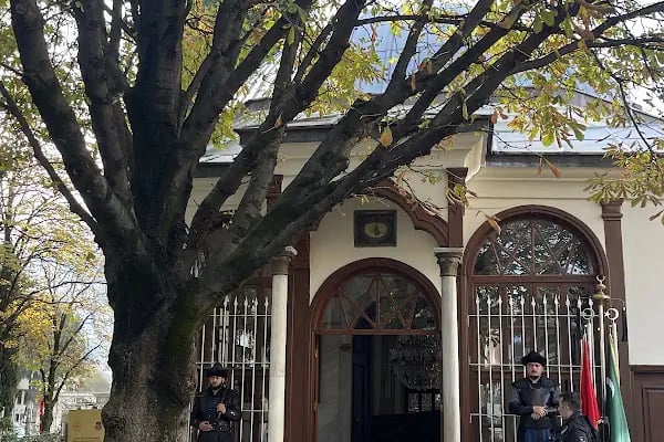 Orhan Gazi Türbesi - Resim 8