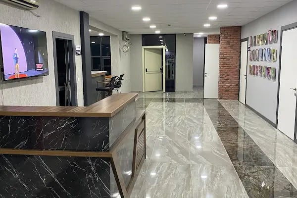 Akademik Yabancı Dil Kursları Fomara Şubesi - Resim 2