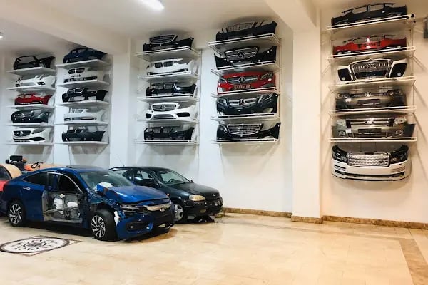 Şahinler Otomotiv Hasarlı Oto Alım-Satım ve Çıkma Parça - Resim 9