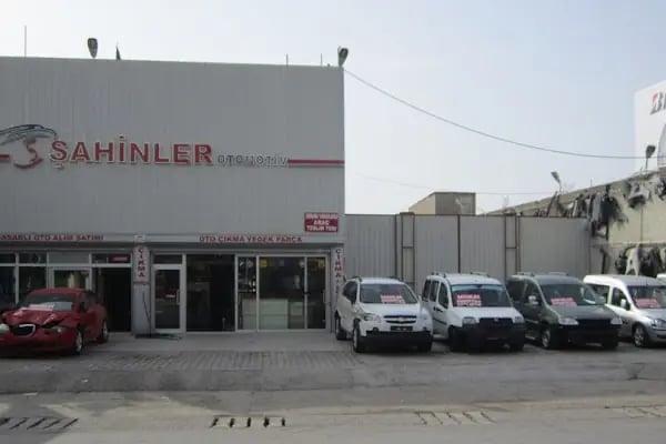 Şahinler Otomotiv Hasarlı Oto Alım-Satım ve Çıkma Parça - Resim 10