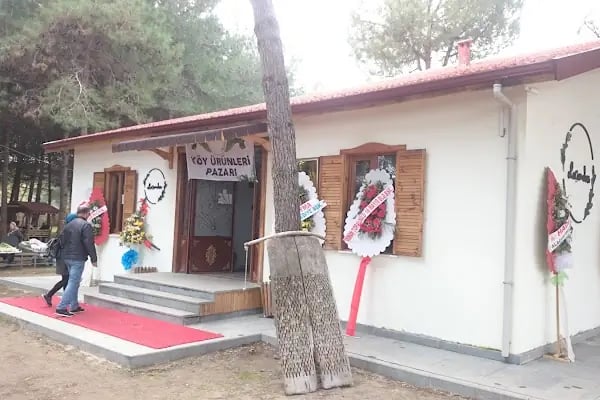 alaçamdan Gökçeboğaz Köy Ürünleri Pazarı (Gökçeboğaz Kadın Kooperatifi) - Resim 13