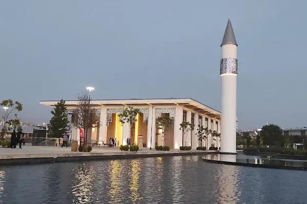 Başkent Millet Bahçesi Camii - Resim 1