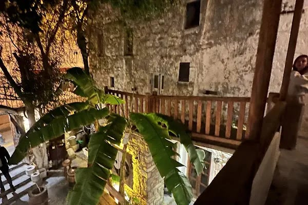 Anthony's English Pub - Resim 9