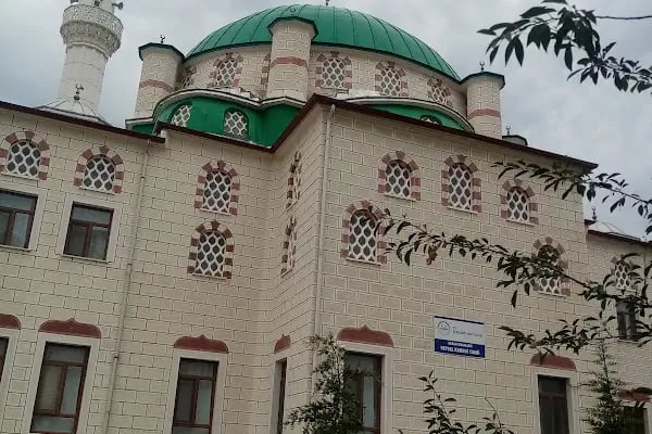 Veysel Karani Camii - Resim 13