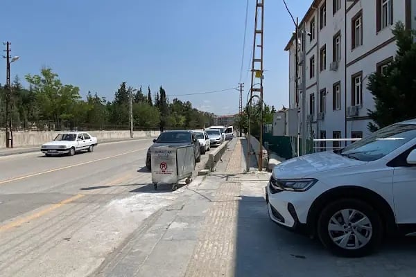 KAHYA OTOMOTİV EMLAK - Resim 6