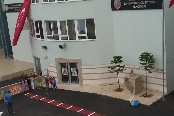 Banu Ufuk Cömertoğlu İlkokulu - Resim 3