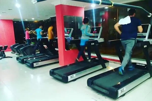SKY Fitness Club - Resim 11