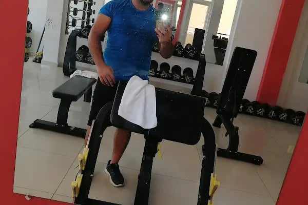 SKY Fitness Club - Resim 5