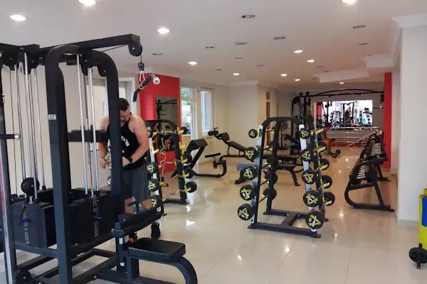 SKY Fitness Club - Resim 20