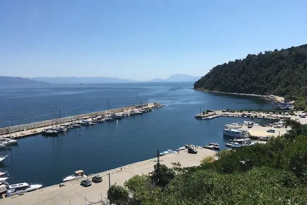 Tirilye Balıkçı Limanı - Resim 4