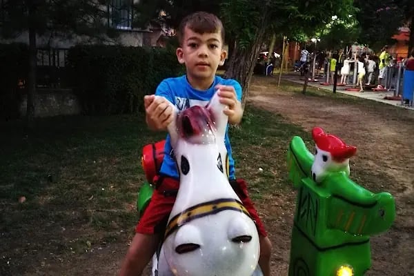Bağcılar Belediyesi Seyit Çavuş Parkı - Resim 5