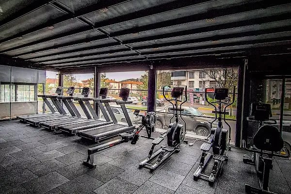 KOLİPGYM FİTNESS CENTER SPOR VE YAŞAM MERKEZİ - Resim 4