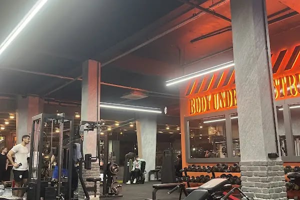 KOLİPGYM FİTNESS CENTER SPOR VE YAŞAM MERKEZİ - Resim 12