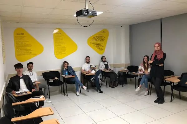 English Time Konya Merkez Kampüsü - Resim 12