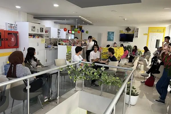 English Time Konya Merkez Kampüsü - Resim 17