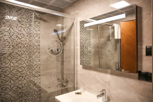 New Gate Hotel - Resim 3