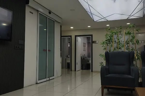 Özel Çınar Dent Ağız ve Diş Sağlığı Kliniği - Resim 4