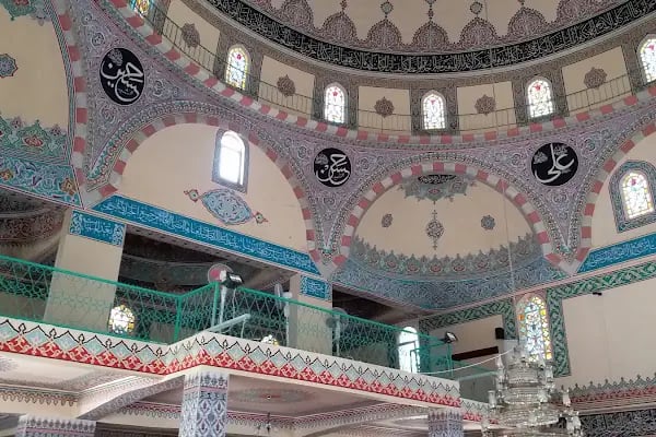 İşçı Blokları Merkez Camii - Resim 4