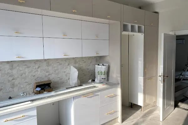 Uysal Mobilya Mutfak Dolabı Hilton Banyo Portmanto Gardolap Dolap Balıkesir Marangoz - Resim 1