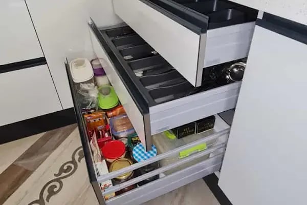 Uysal Mobilya Mutfak Dolabı Hilton Banyo Portmanto Gardolap Dolap Balıkesir Marangoz - Resim 5