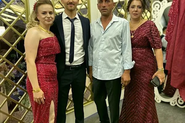 GÜLŞEN KUAFÖR - Resim 1