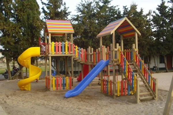 Atatürk Evi Çocuk Parkı - Resim 3
