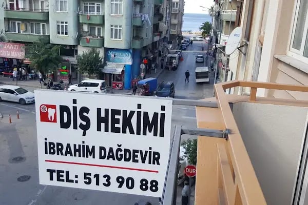 DİŞ HEKİMİ DT. İBRAHİM DAĞDEVİR - Resim 6