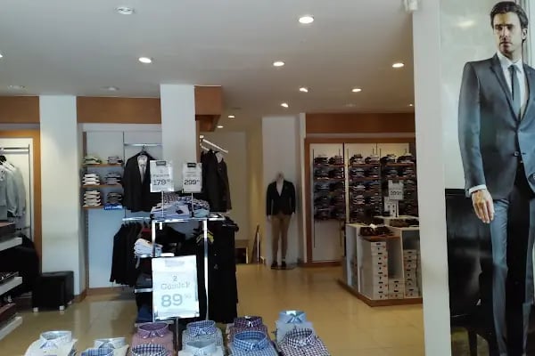 Süvari Alanya Şevki Tokuş Cadde Mağazası - Resim 14