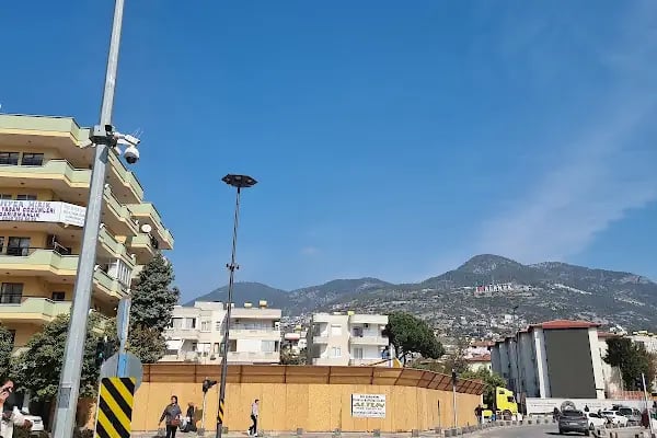 Süvari Alanya Şevki Tokuş Cadde Mağazası - Resim 5