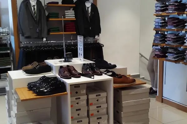 Süvari Alanya Şevki Tokuş Cadde Mağazası - Resim 16
