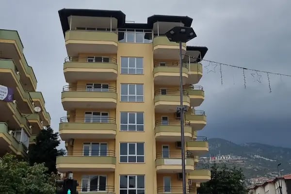 Süvari Alanya Şevki Tokuş Cadde Mağazası - Resim 3